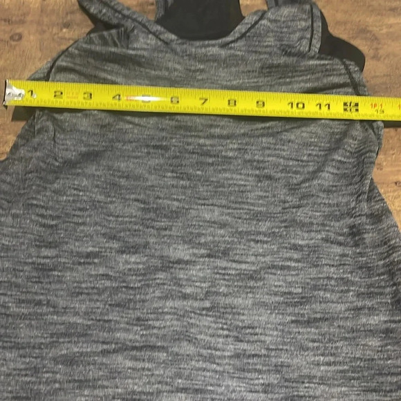 LULULEMON Glide & Stride Tank Heathered Black/Grey Tank + Sport Bra. Size 4. - Picture 3 of 4